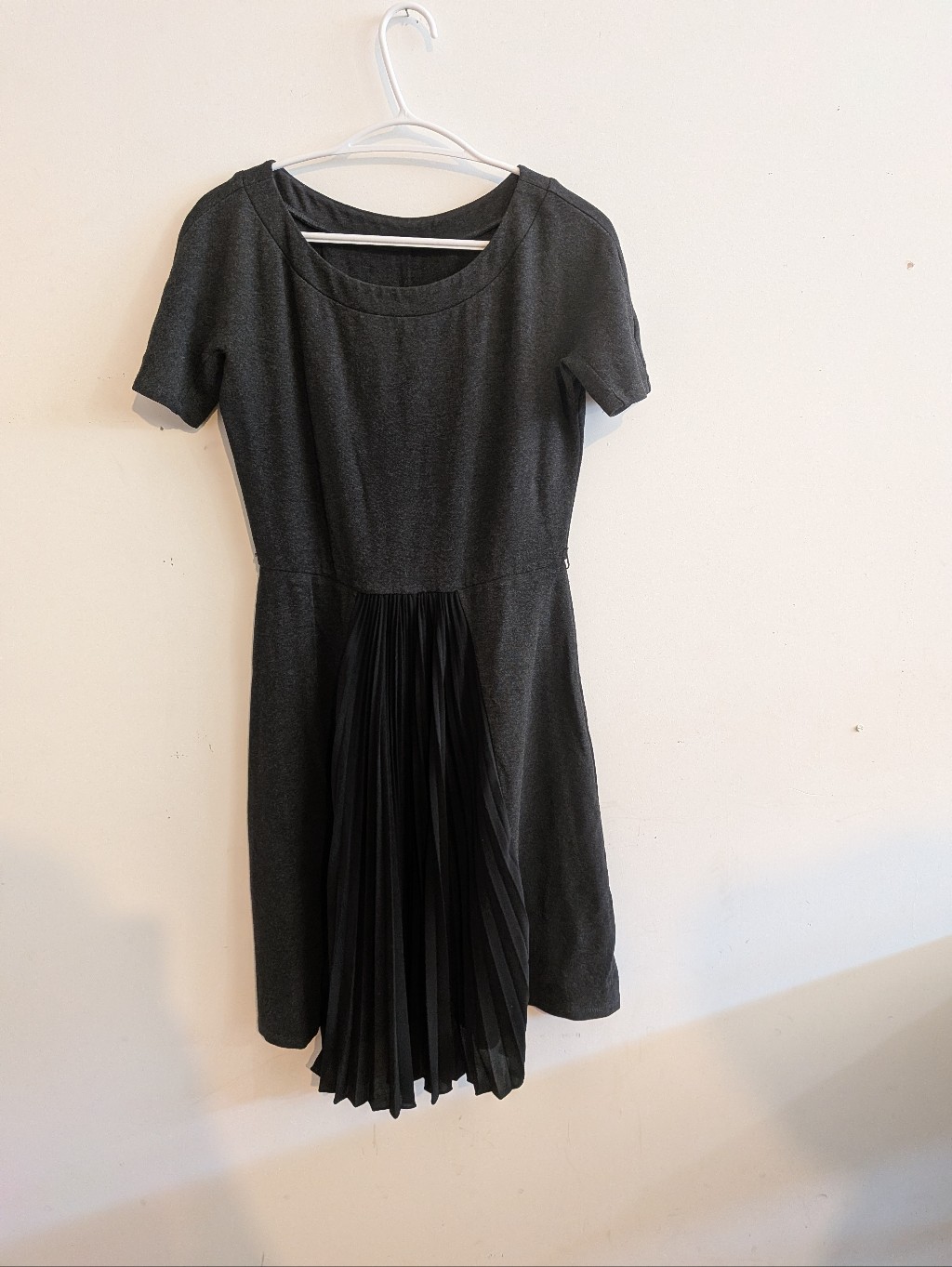 Weekend Max Mara Gray Pleated Accent Jersey Dress Size M